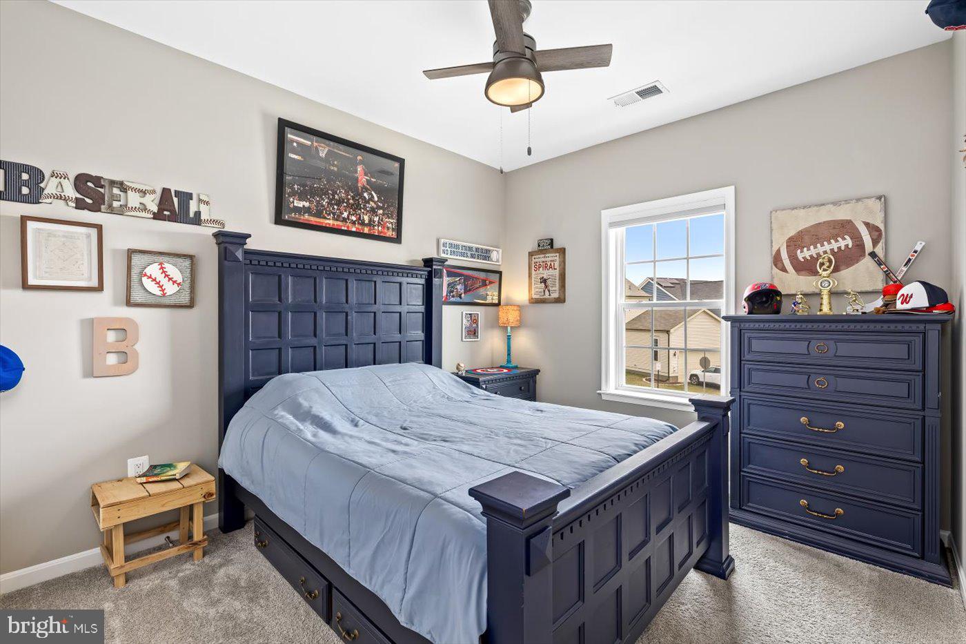 910 CRAB APPLE DRIVE