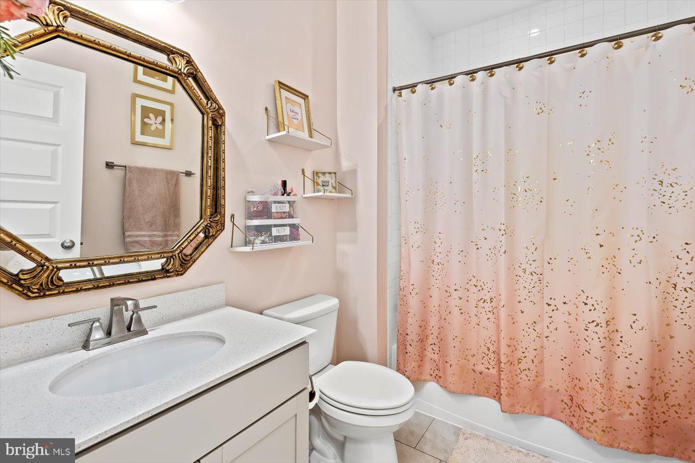 910 CRAB APPLE DRIVE