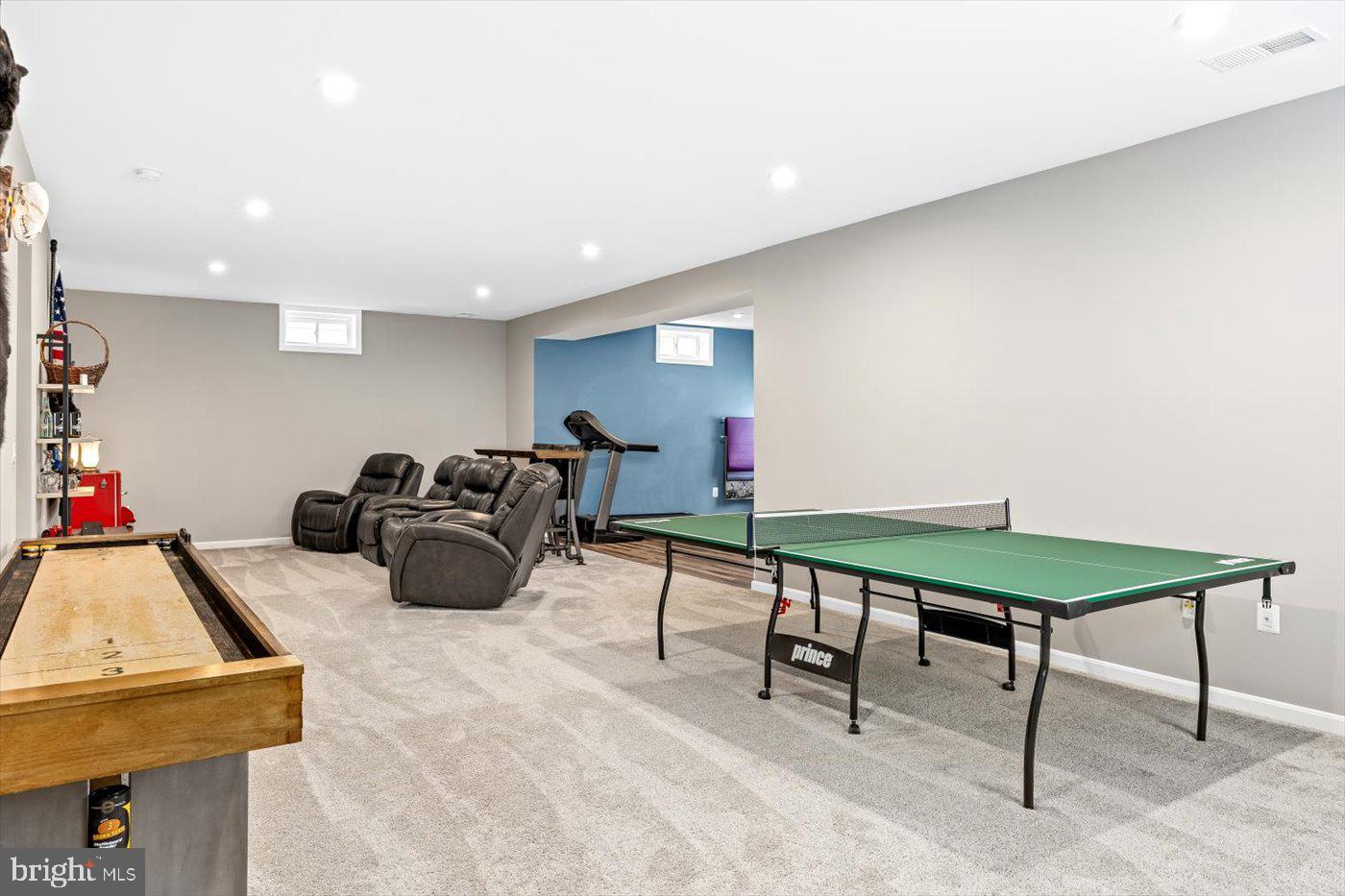 910 CRAB APPLE DRIVE