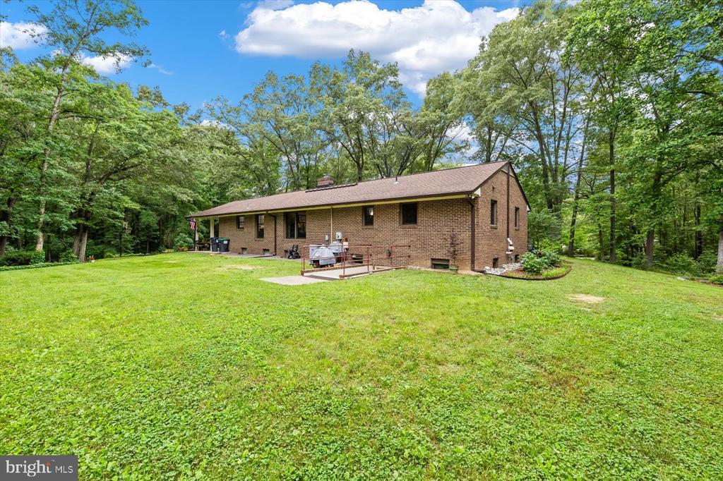 228 DOGWOOD DRIVE