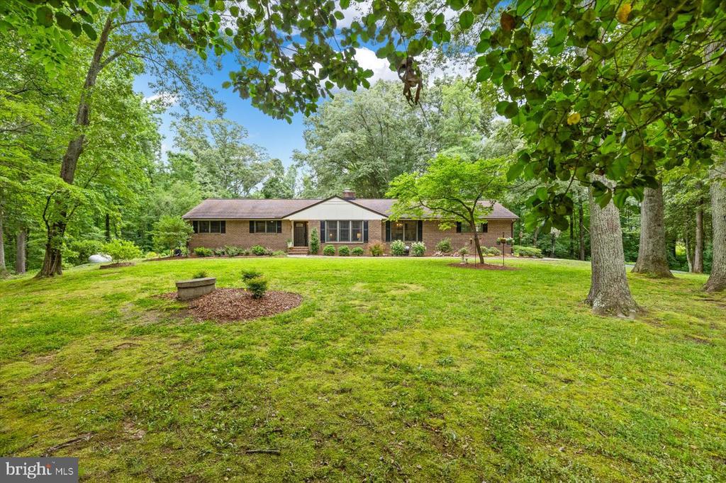 228 DOGWOOD DRIVE