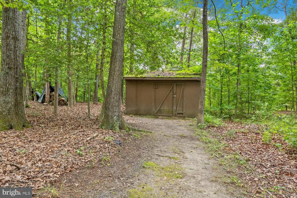 228 DOGWOOD DRIVE