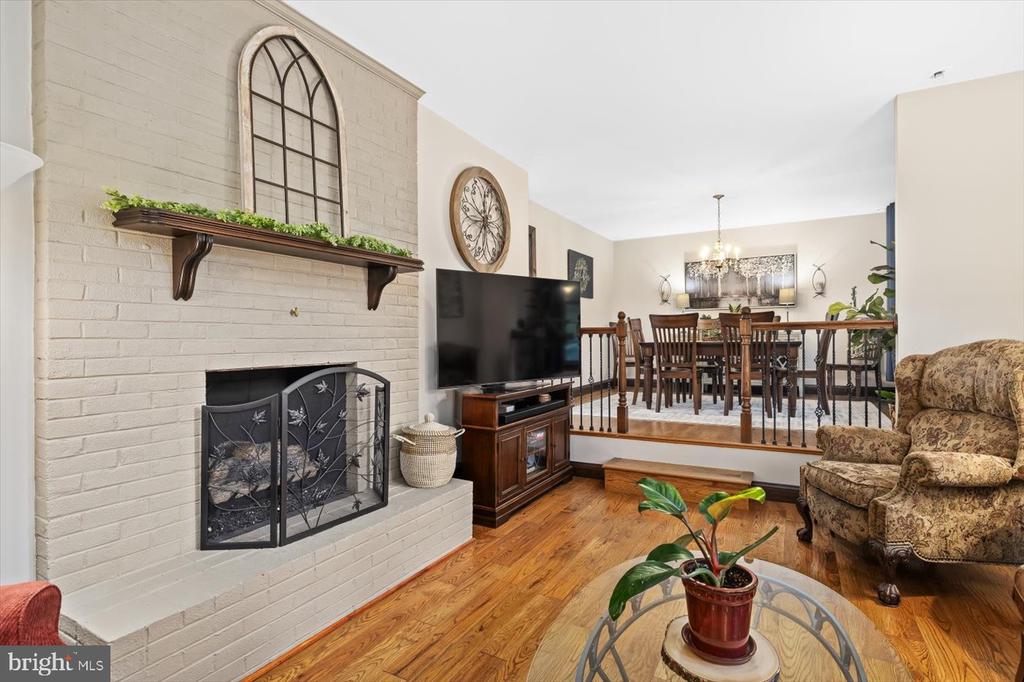228 DOGWOOD DRIVE
