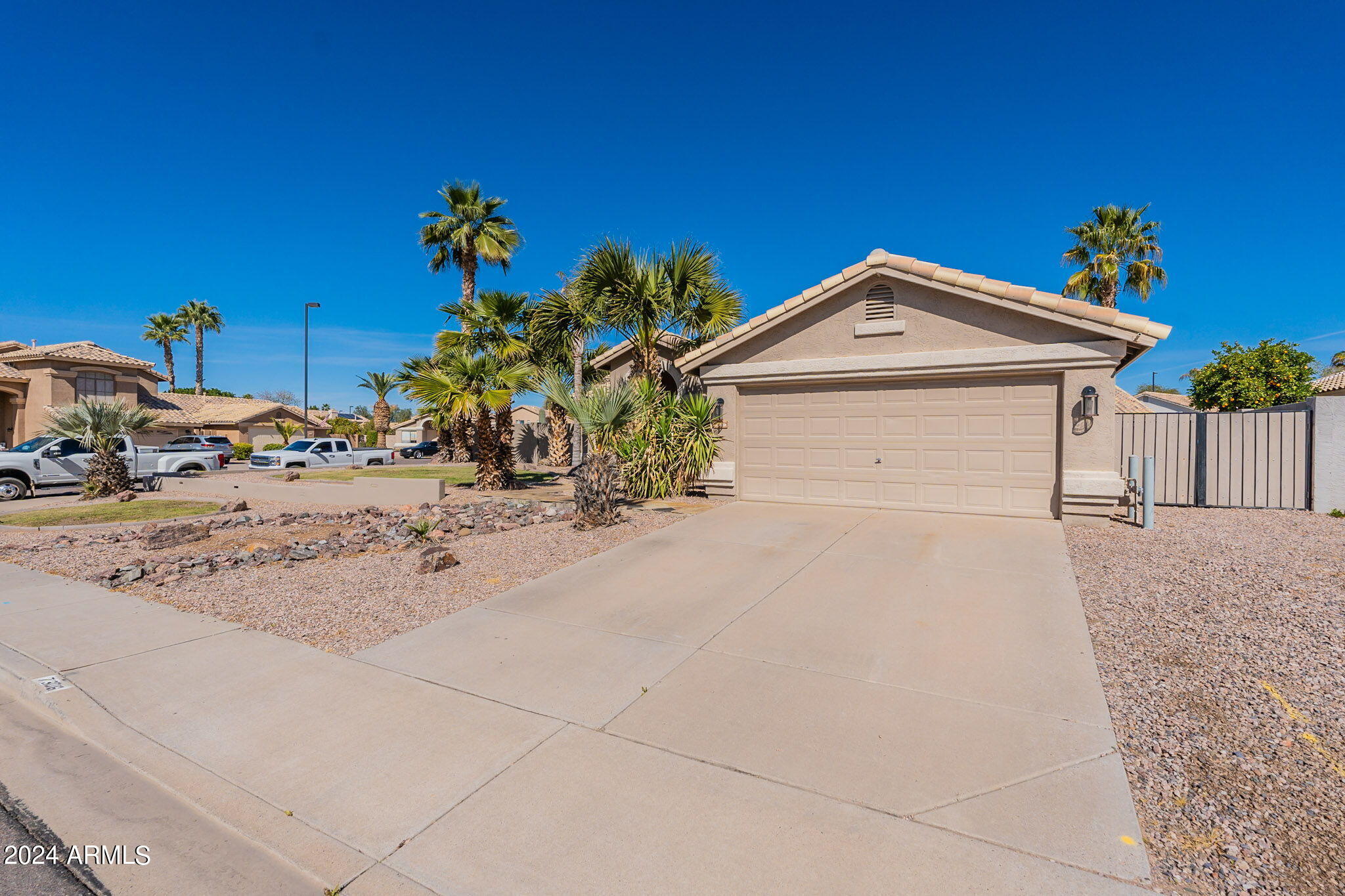 7306 E MILAGRO Avenue