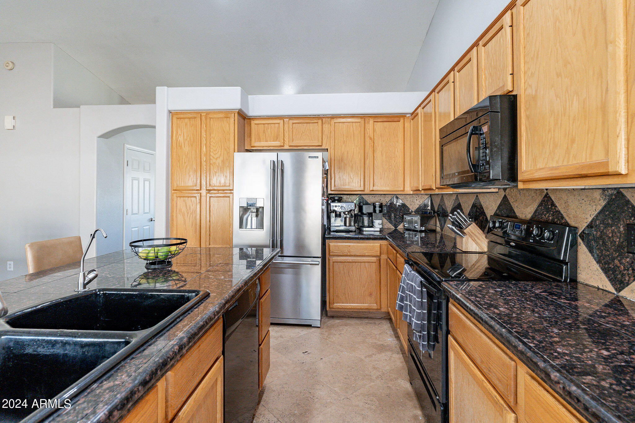 7306 E MILAGRO Avenue