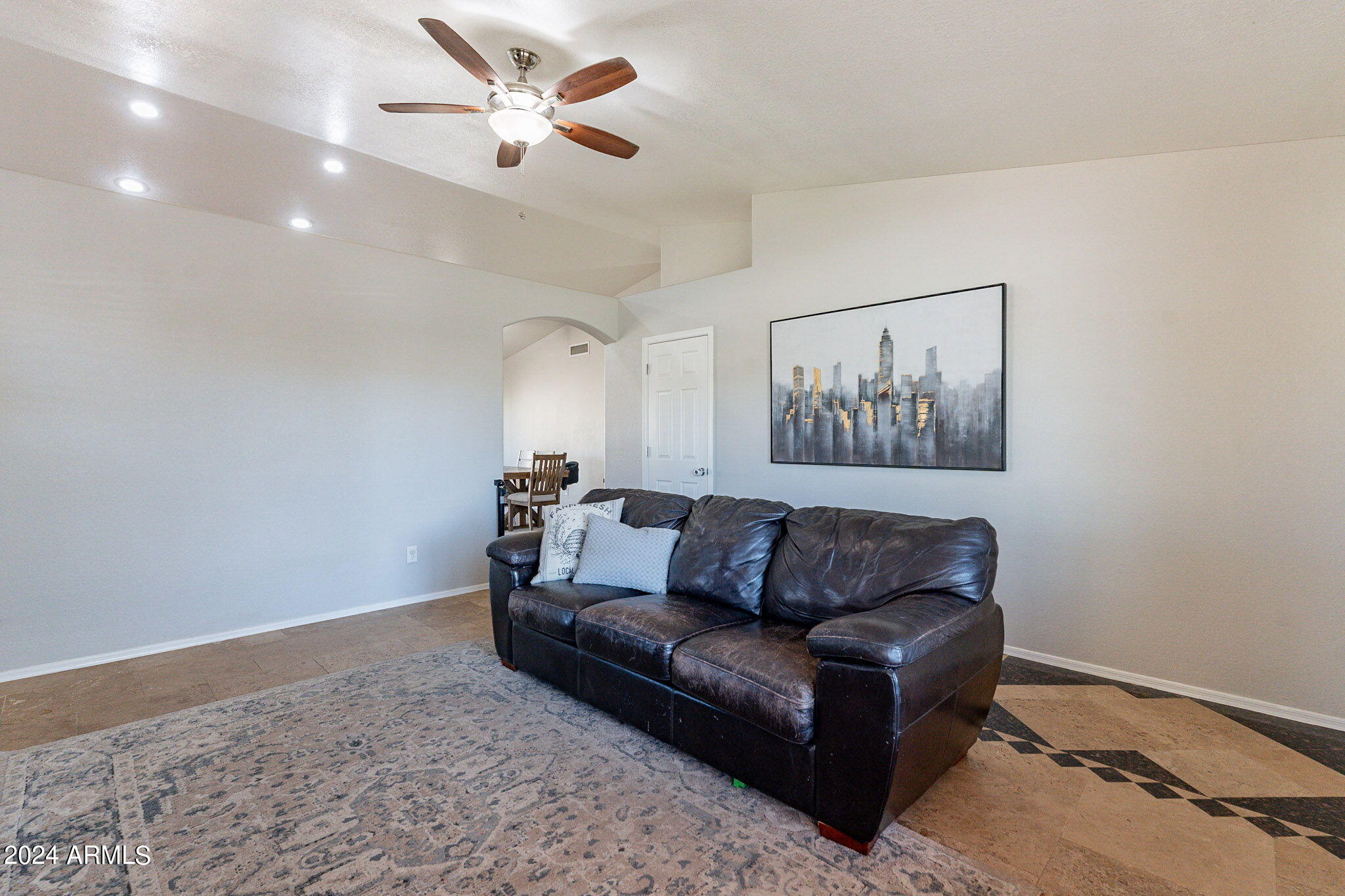 7306 E MILAGRO Avenue