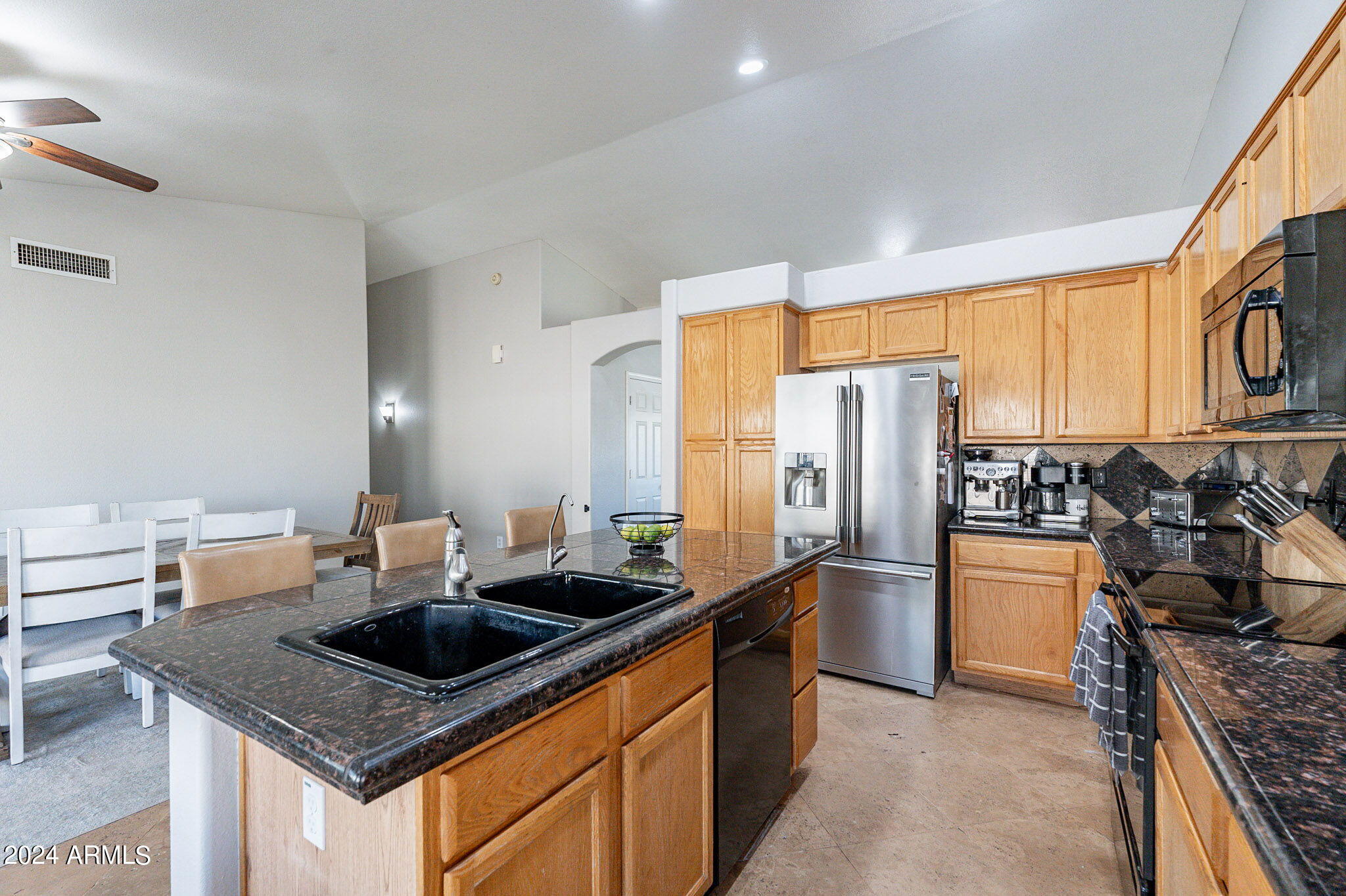 7306 E MILAGRO Avenue