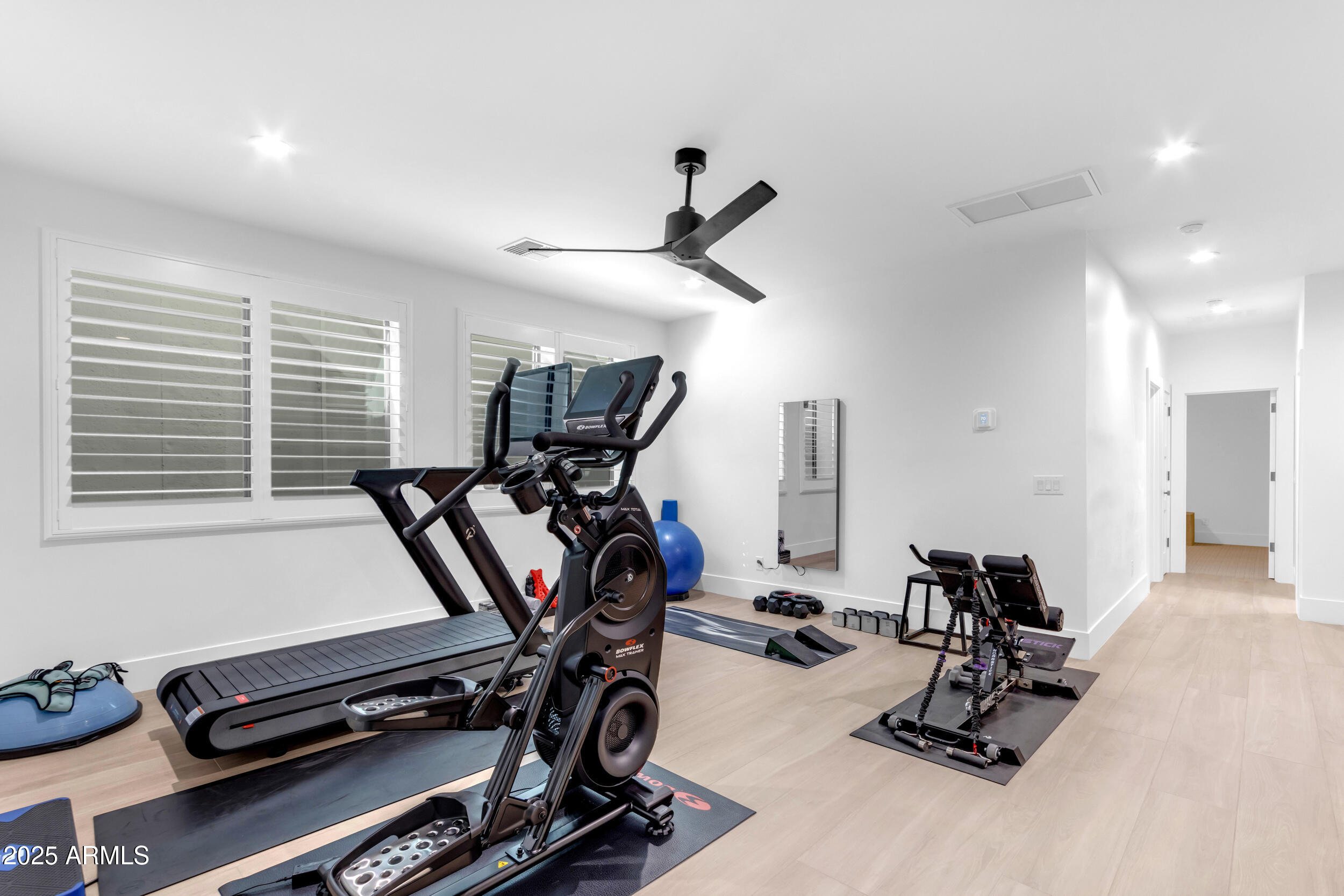 2580 E COUNTRY SHADOWS Street