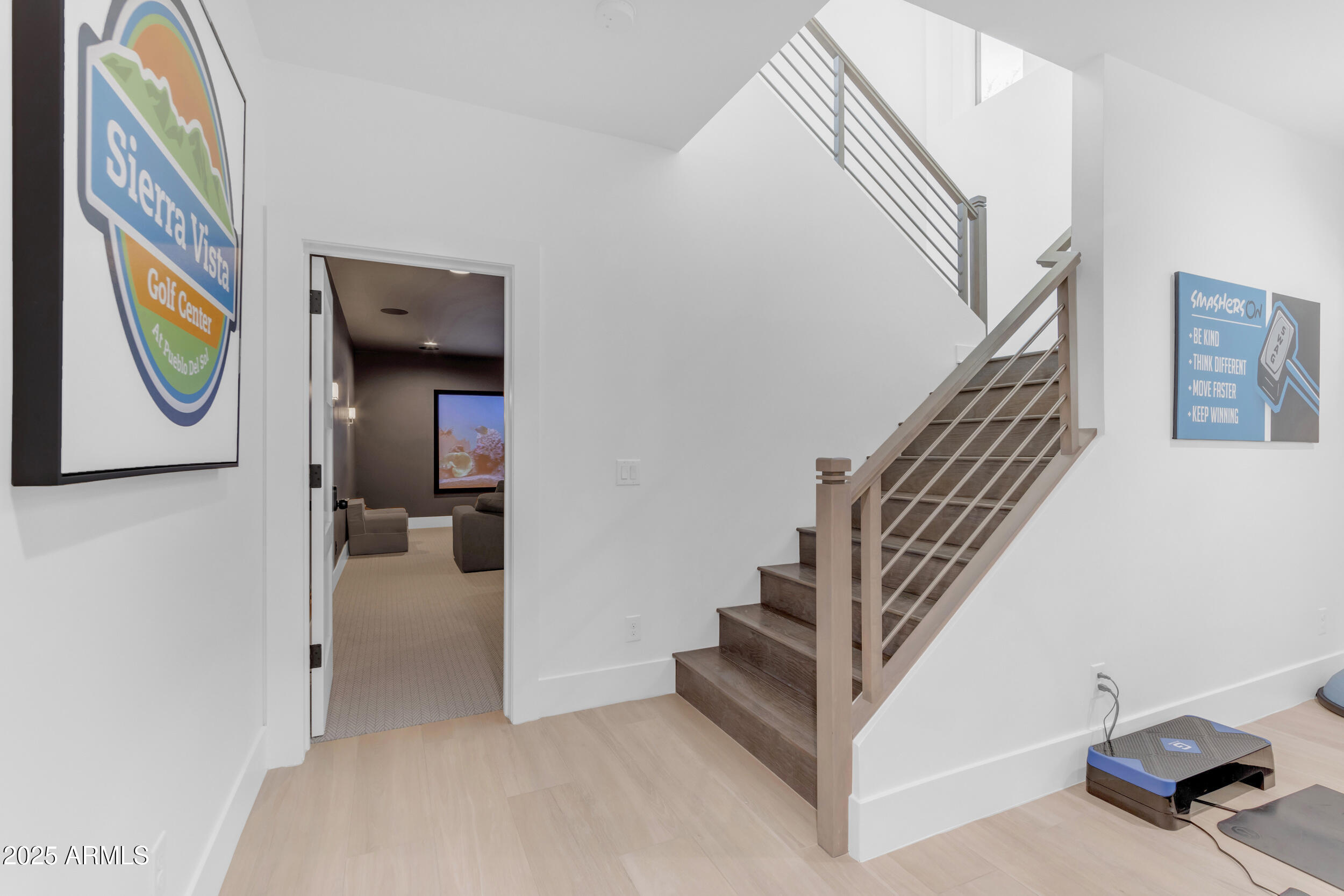 2580 E COUNTRY SHADOWS Street