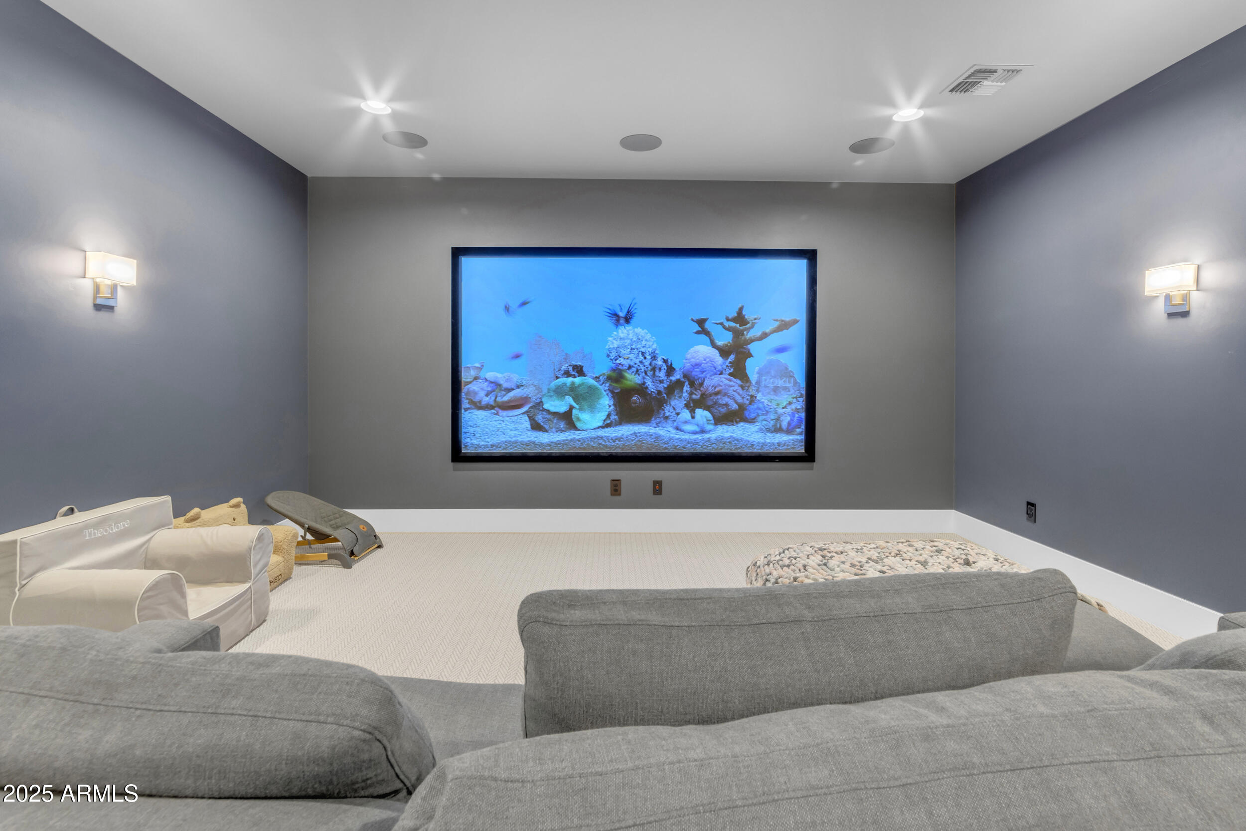 2580 E COUNTRY SHADOWS Street