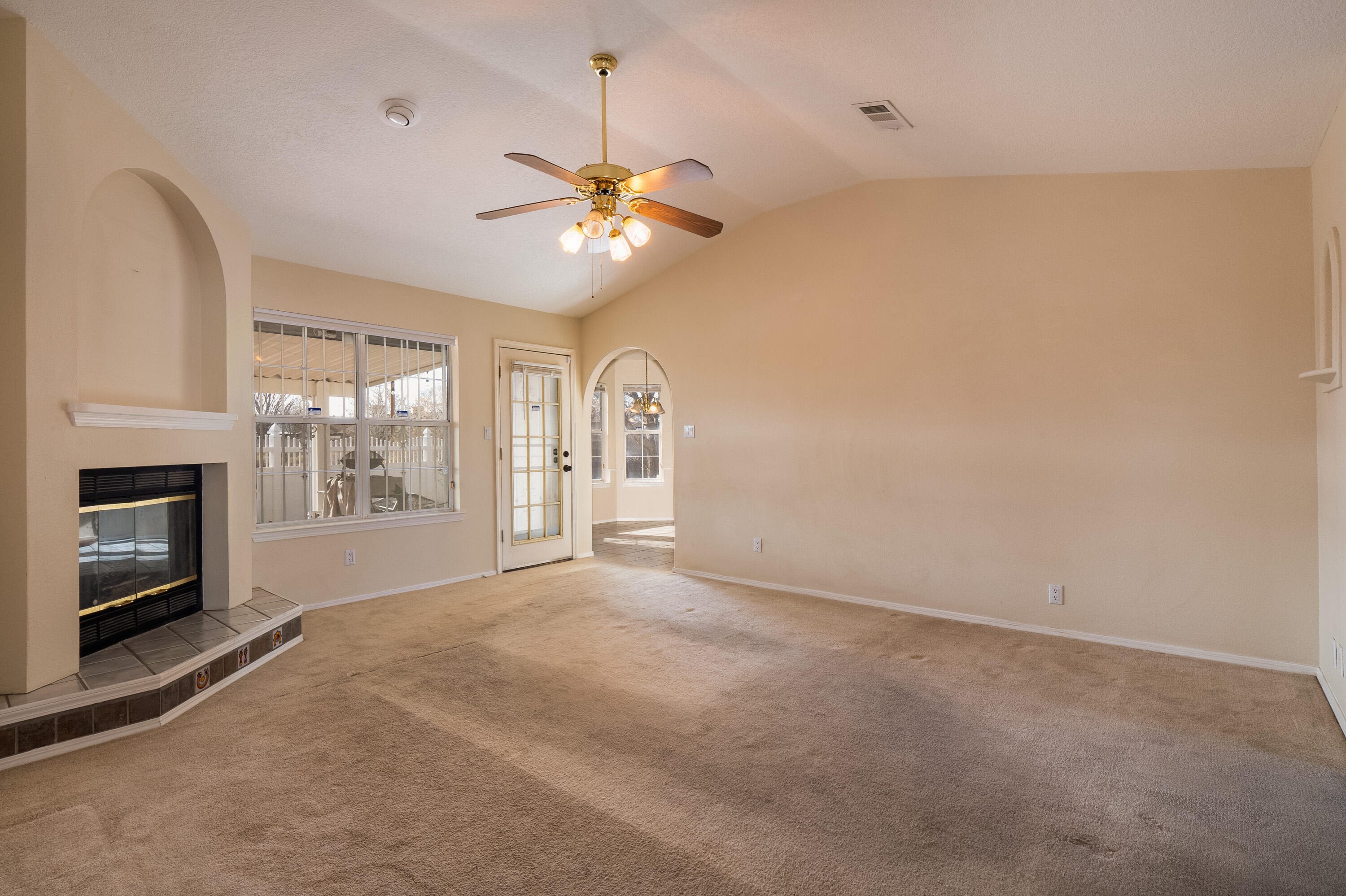 6708 TIERRA MADRE Court NW
