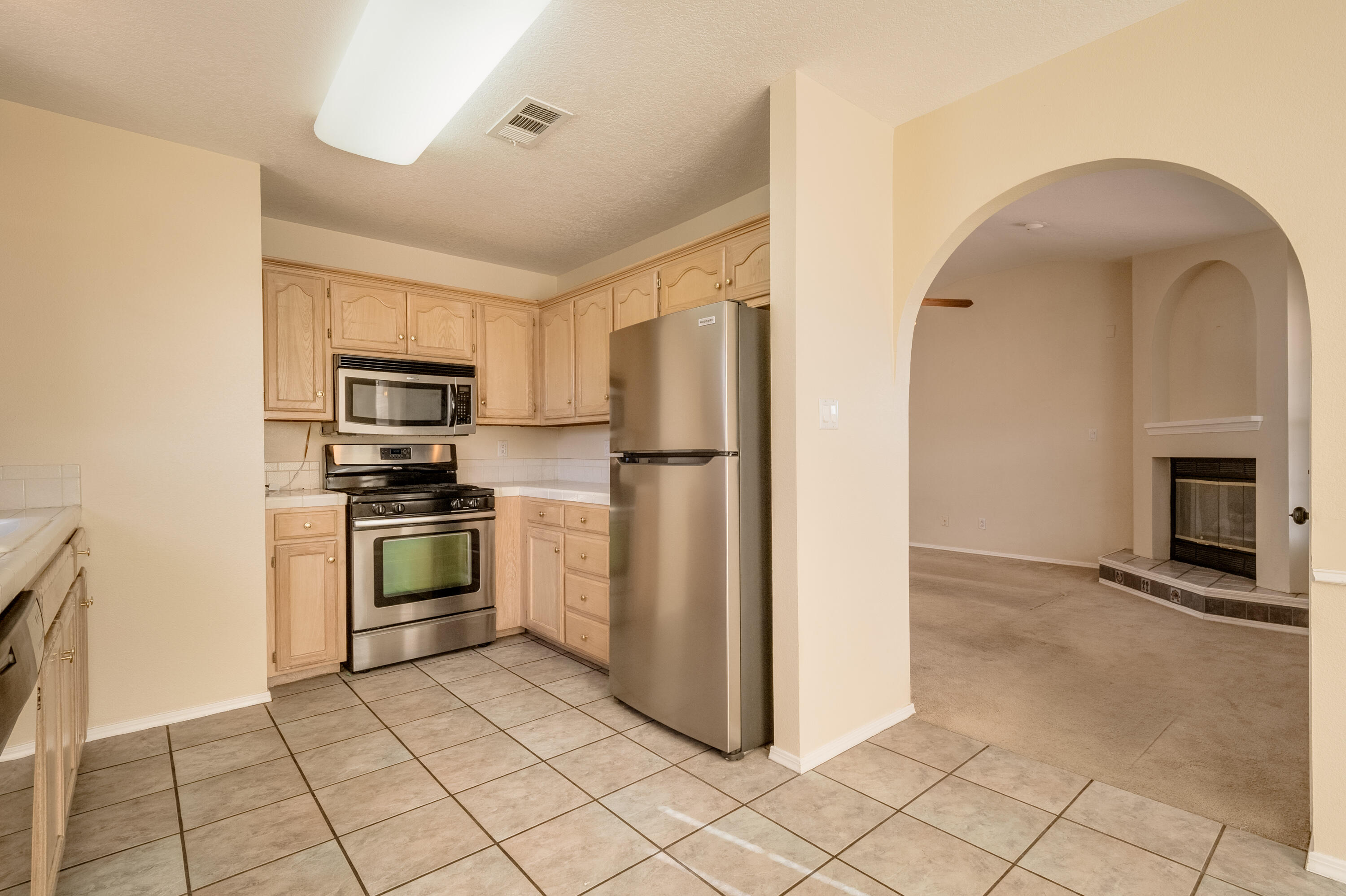 6708 TIERRA MADRE Court NW