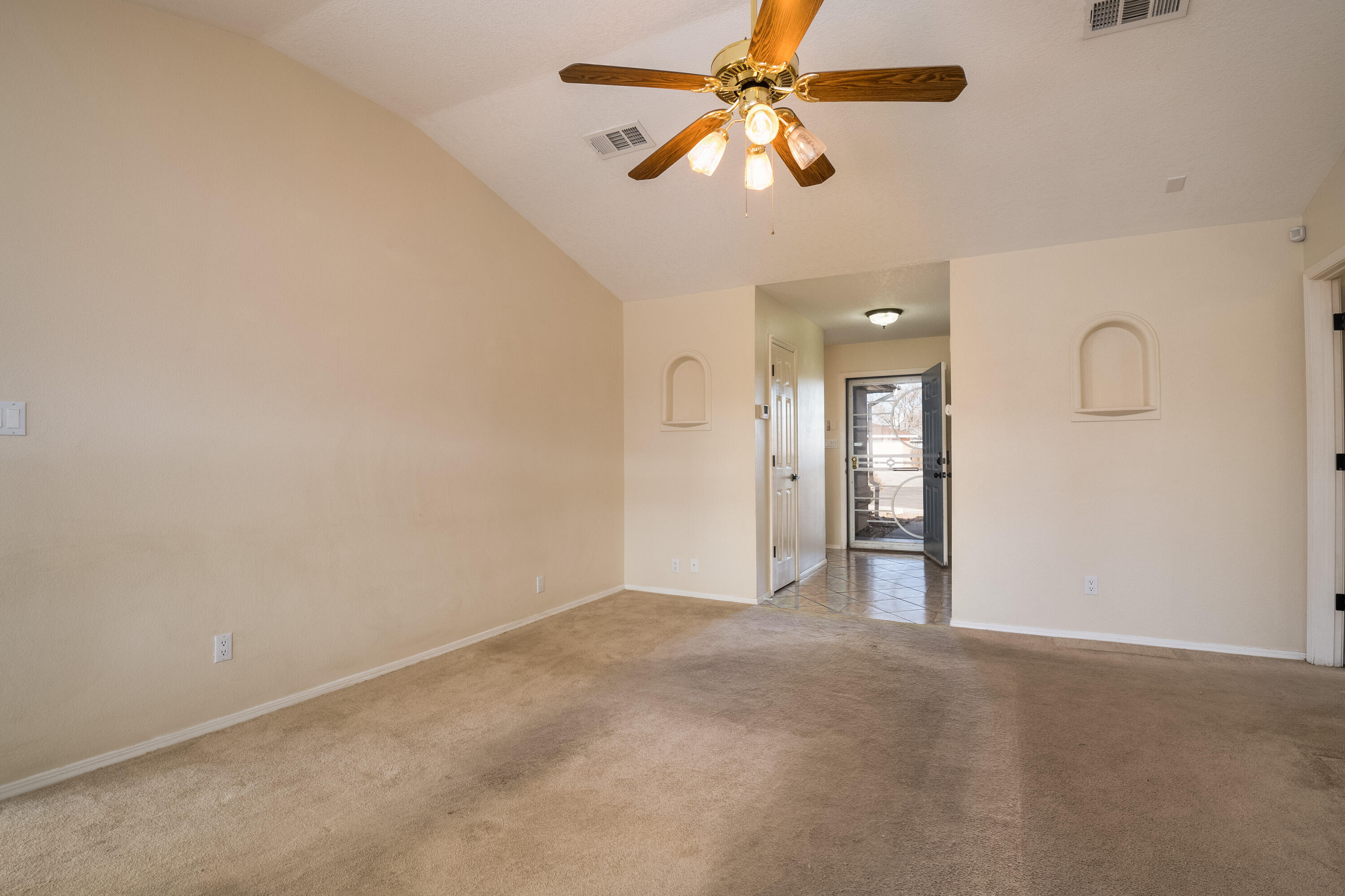 6708 TIERRA MADRE Court NW