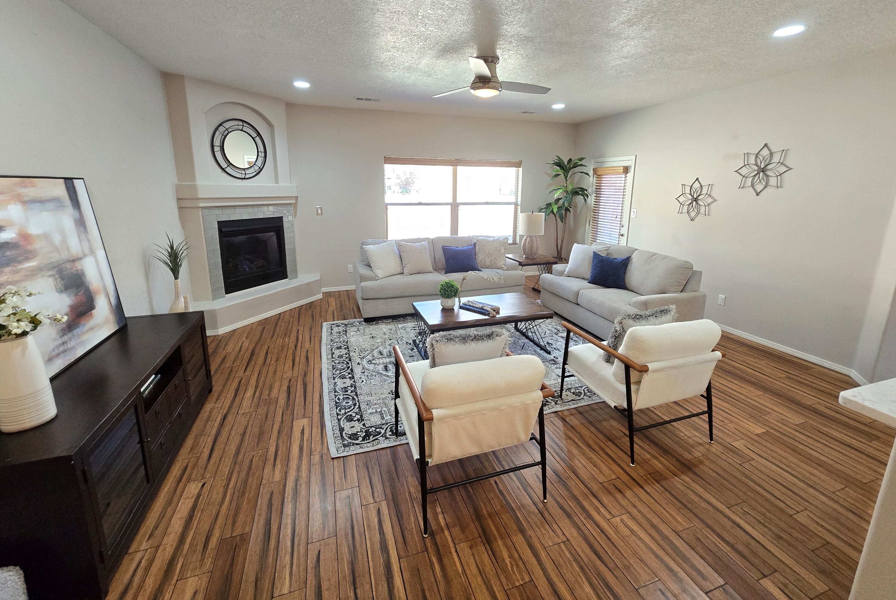 2012 Ferndale Drive SE