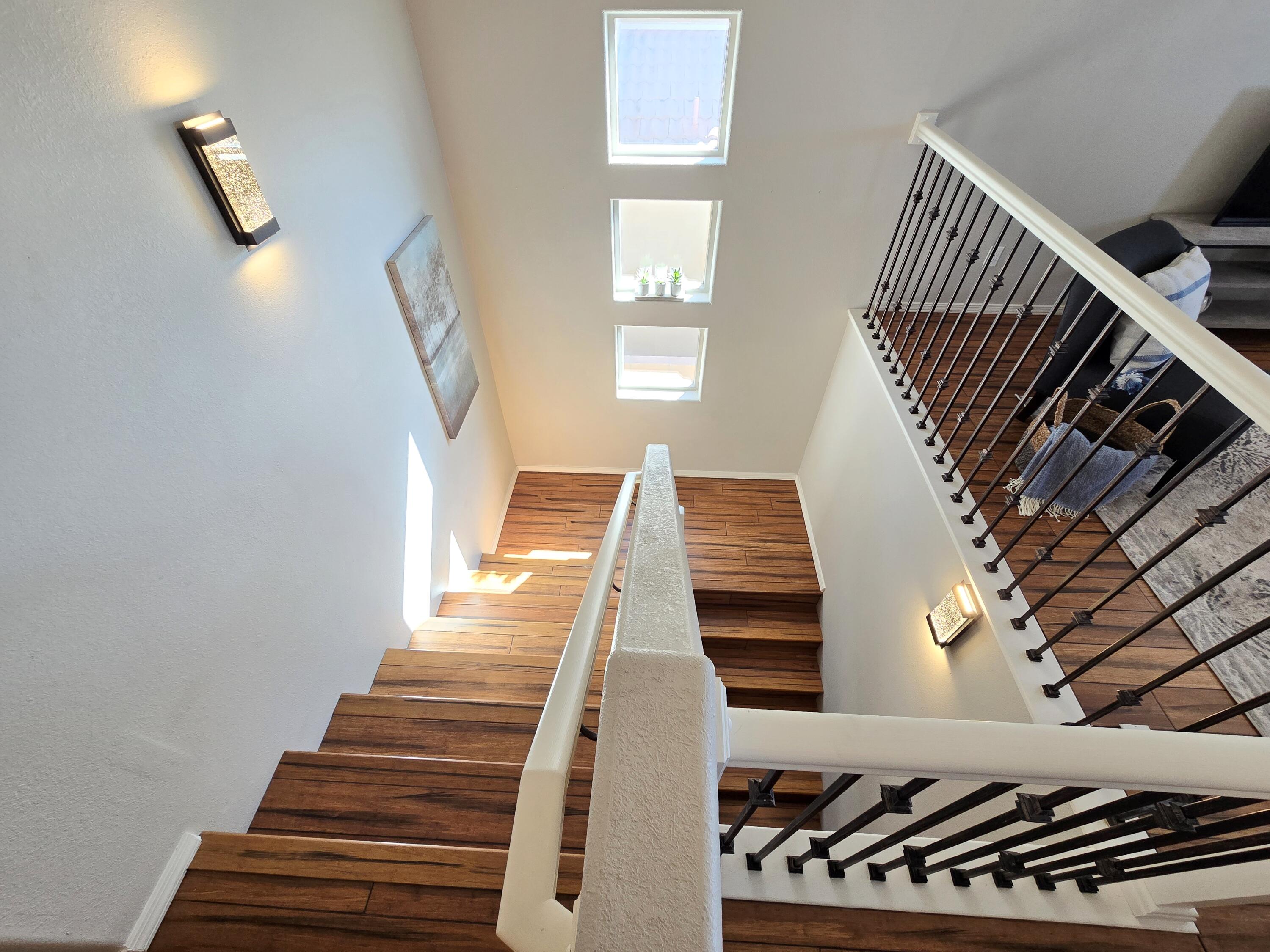 2012 Ferndale Drive SE