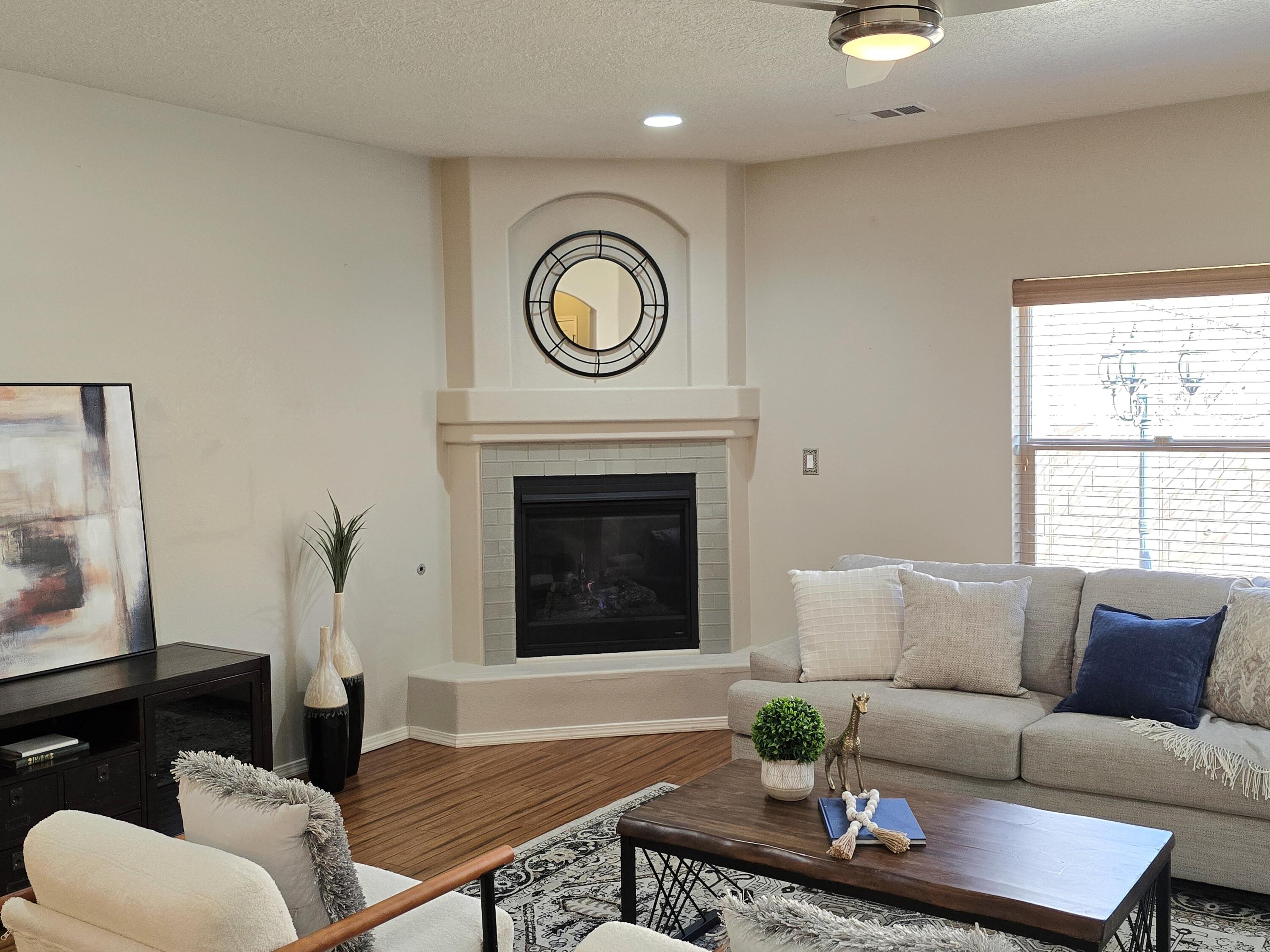 2012 Ferndale Drive SE