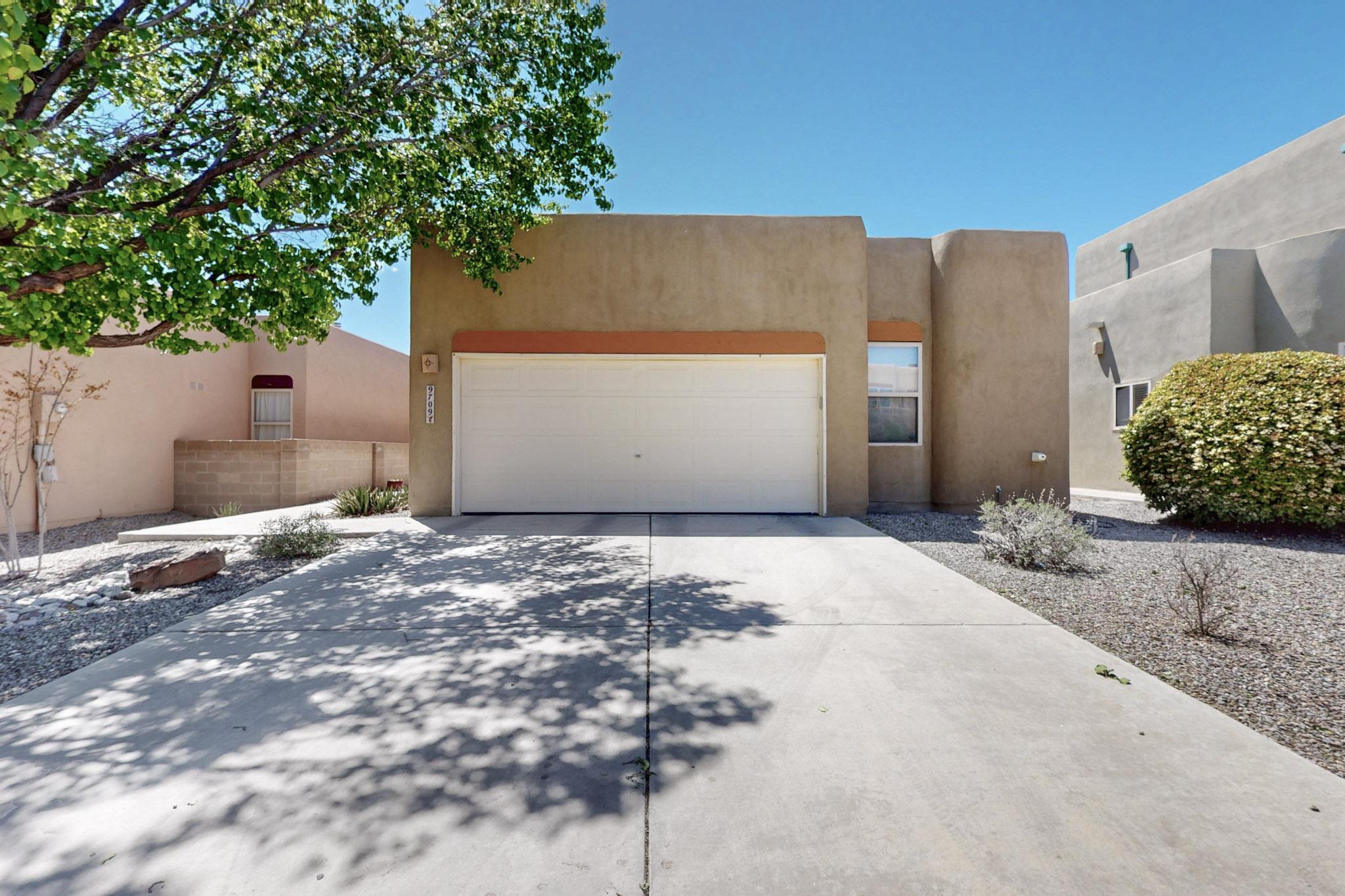 9709 CALLE CHAMISA NW