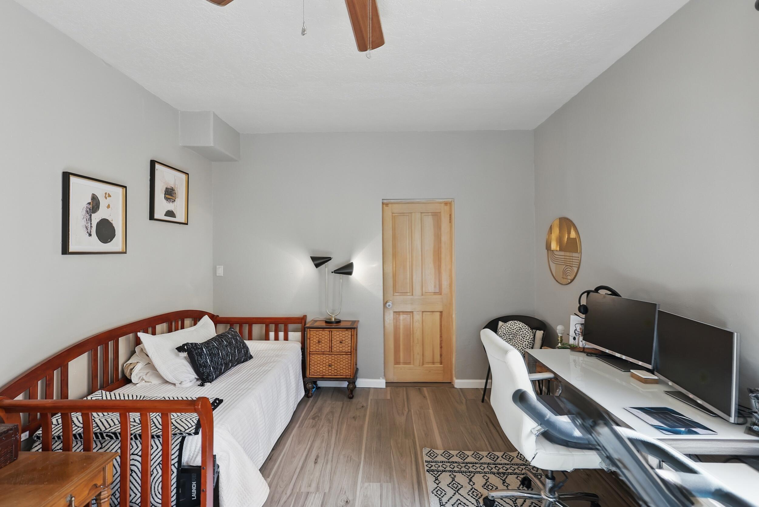 10021 WELLINGTON Drive NE