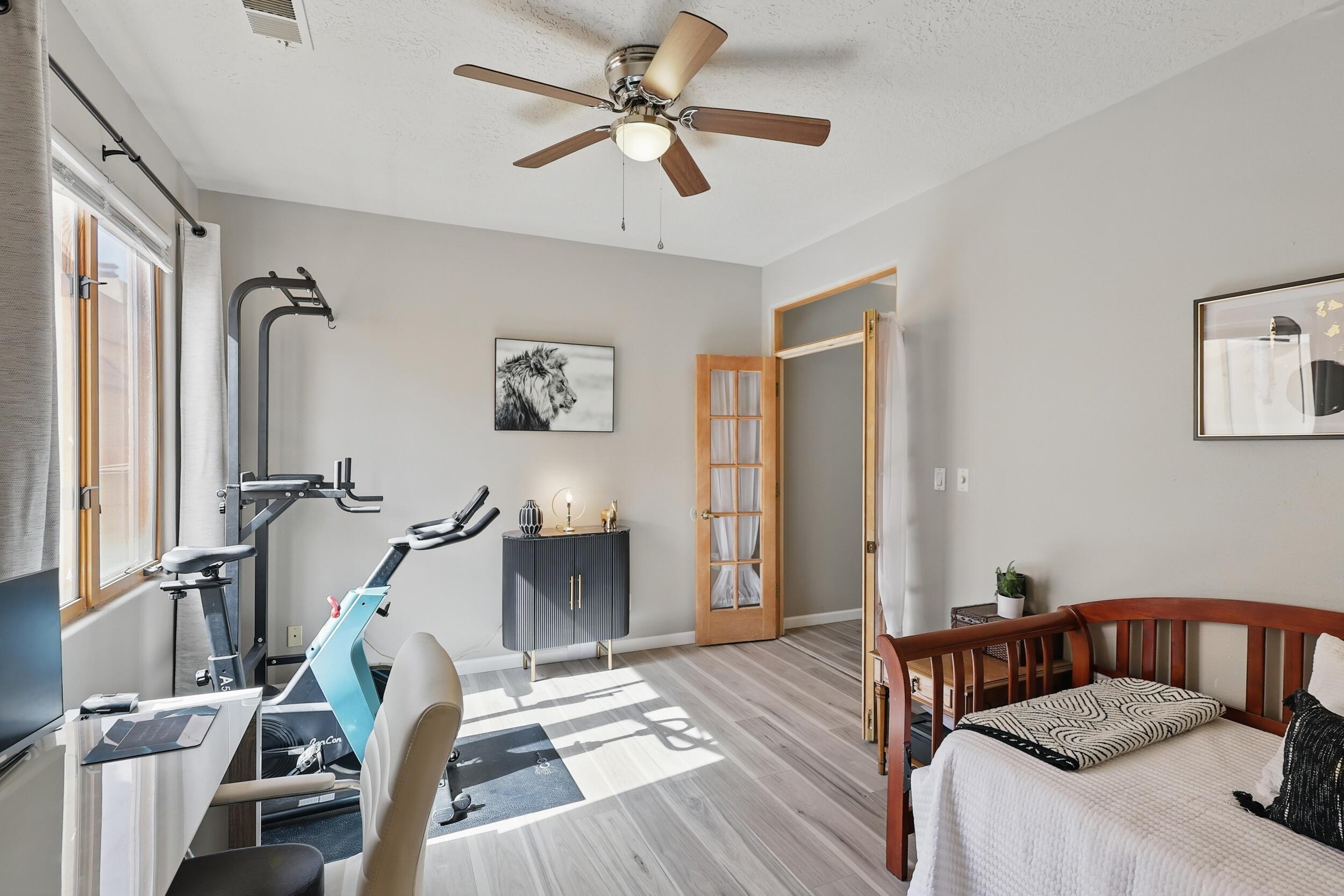 10021 WELLINGTON Drive NE