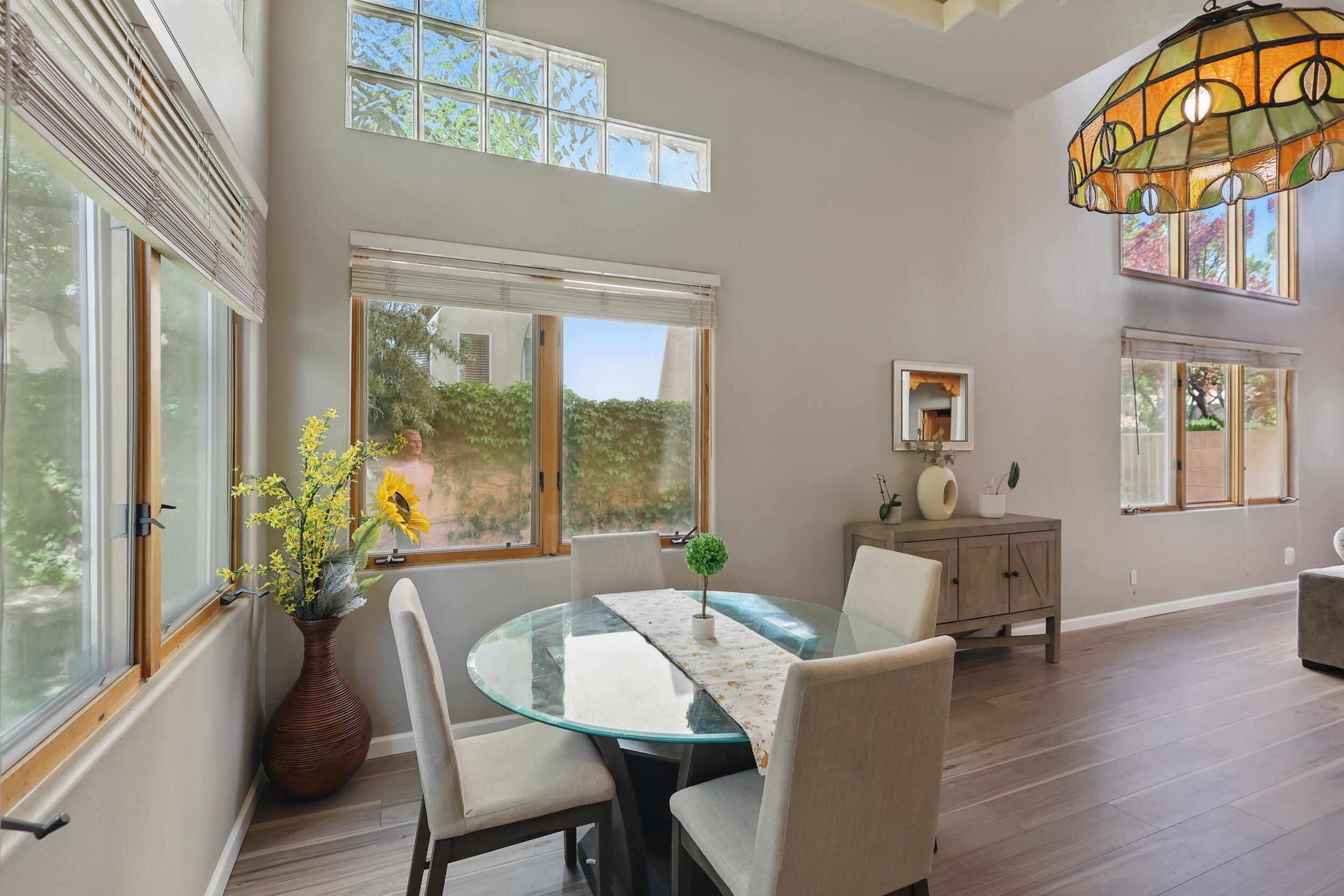 10021 WELLINGTON Drive NE