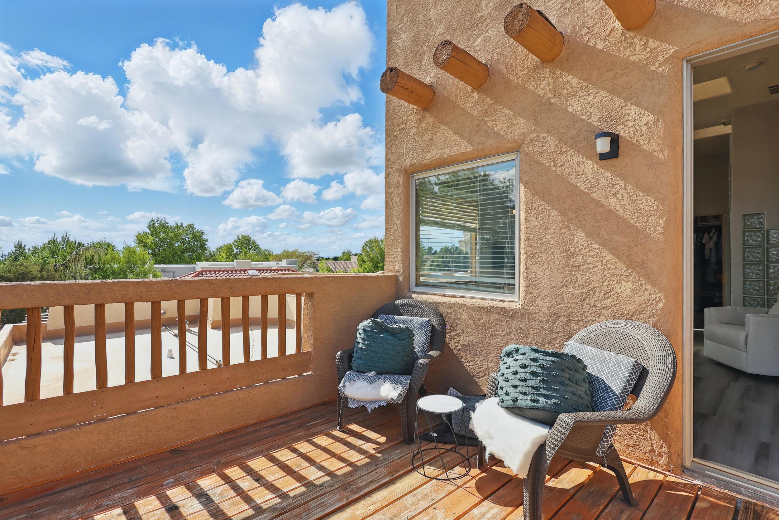 10021 WELLINGTON Drive NE