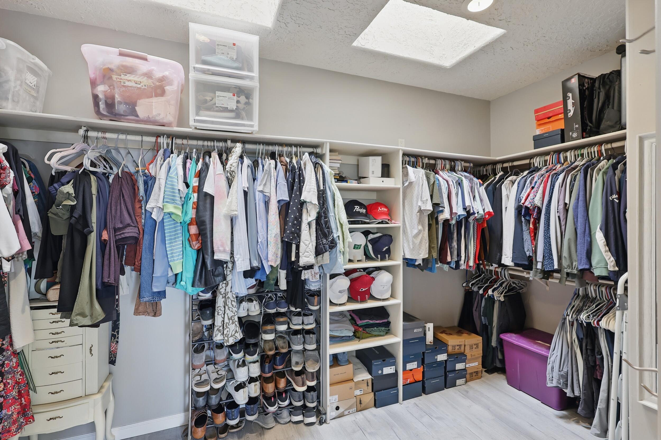 10021 WELLINGTON Drive NE