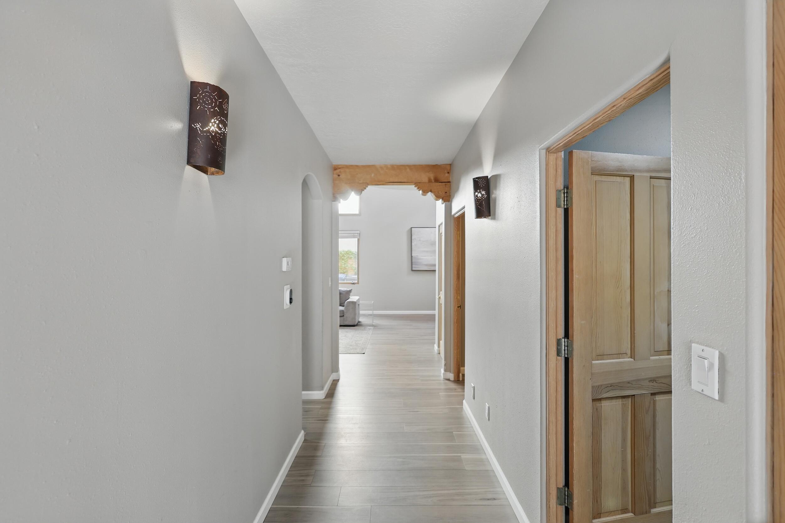 10021 WELLINGTON Drive NE