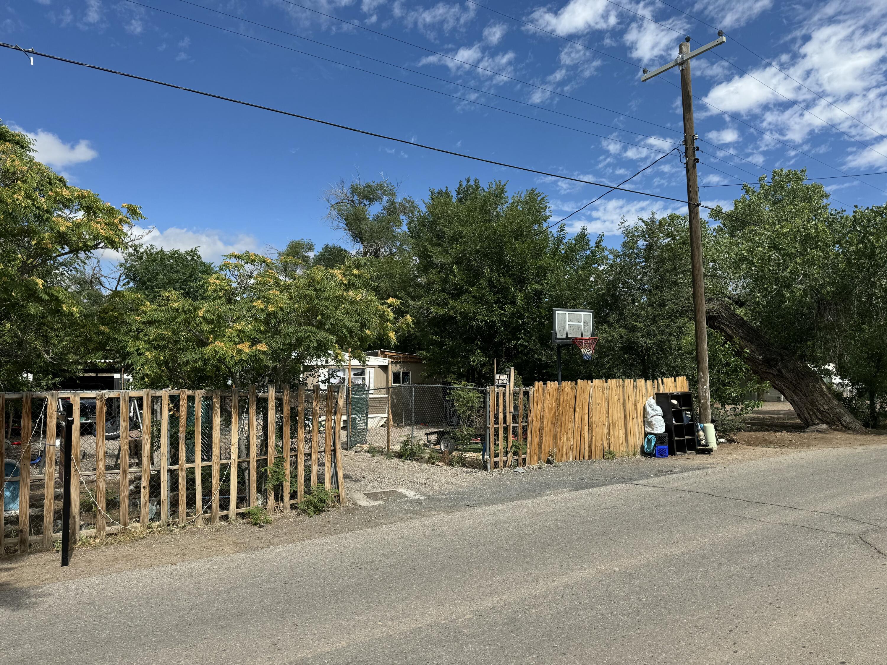 1441 SEVERO Road SW