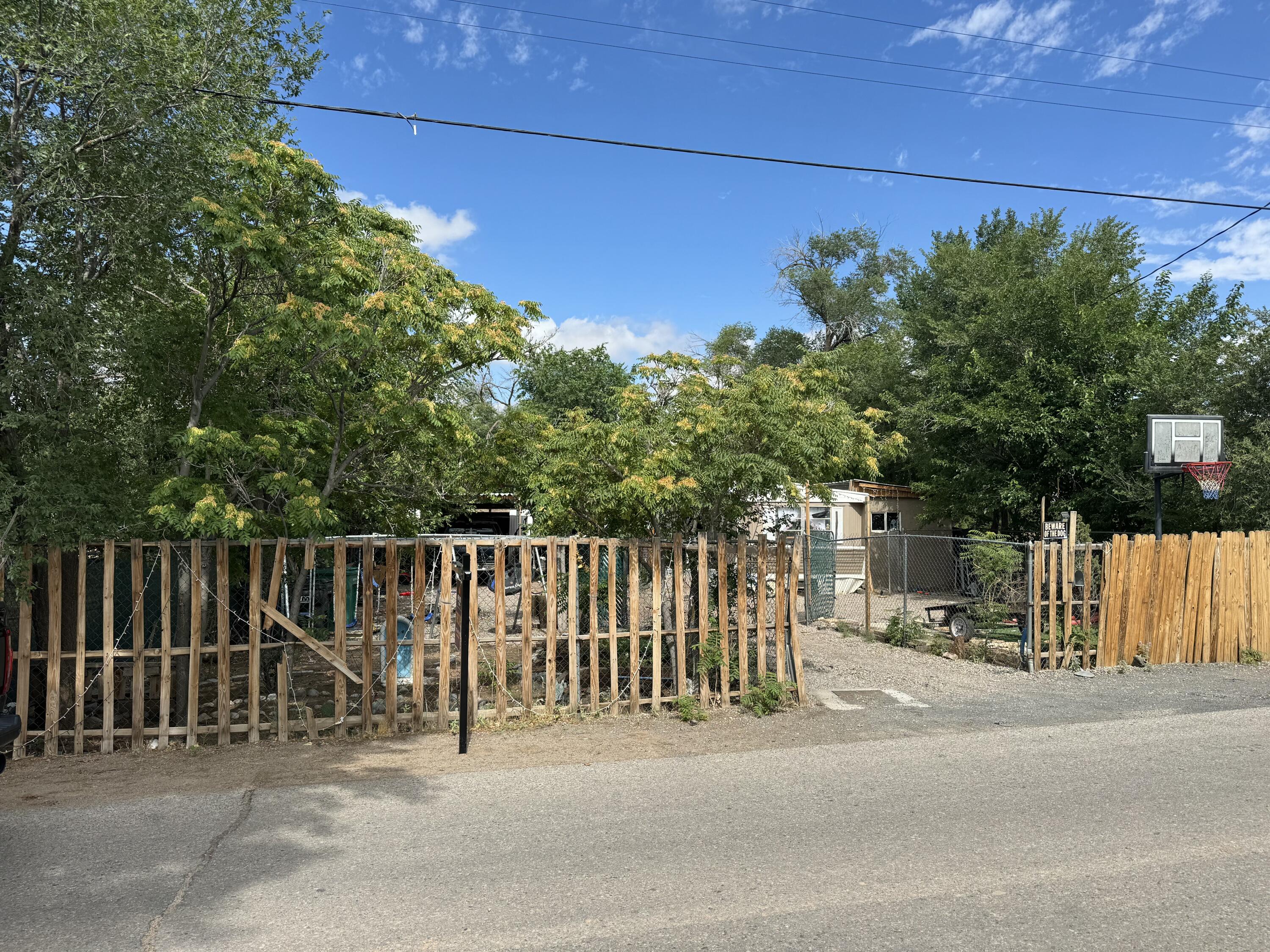 1441 SEVERO Road SW