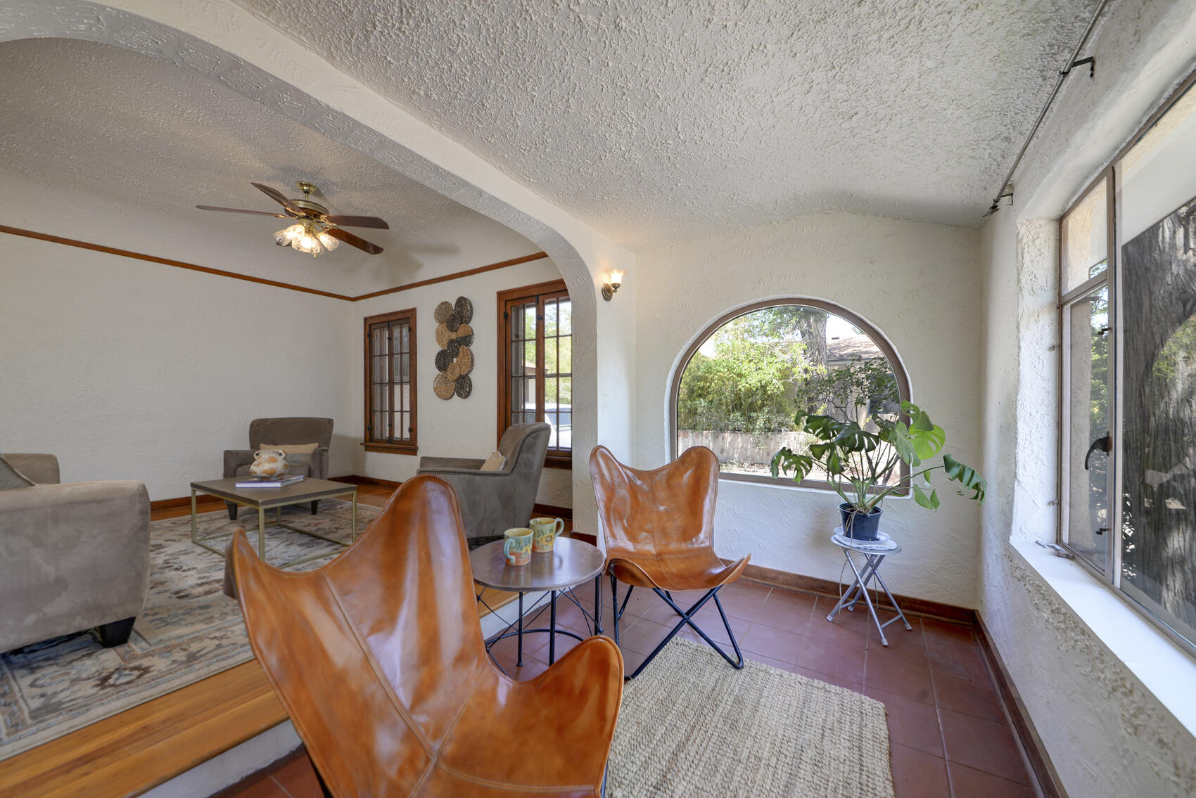 519 HERMOSA Drive NE