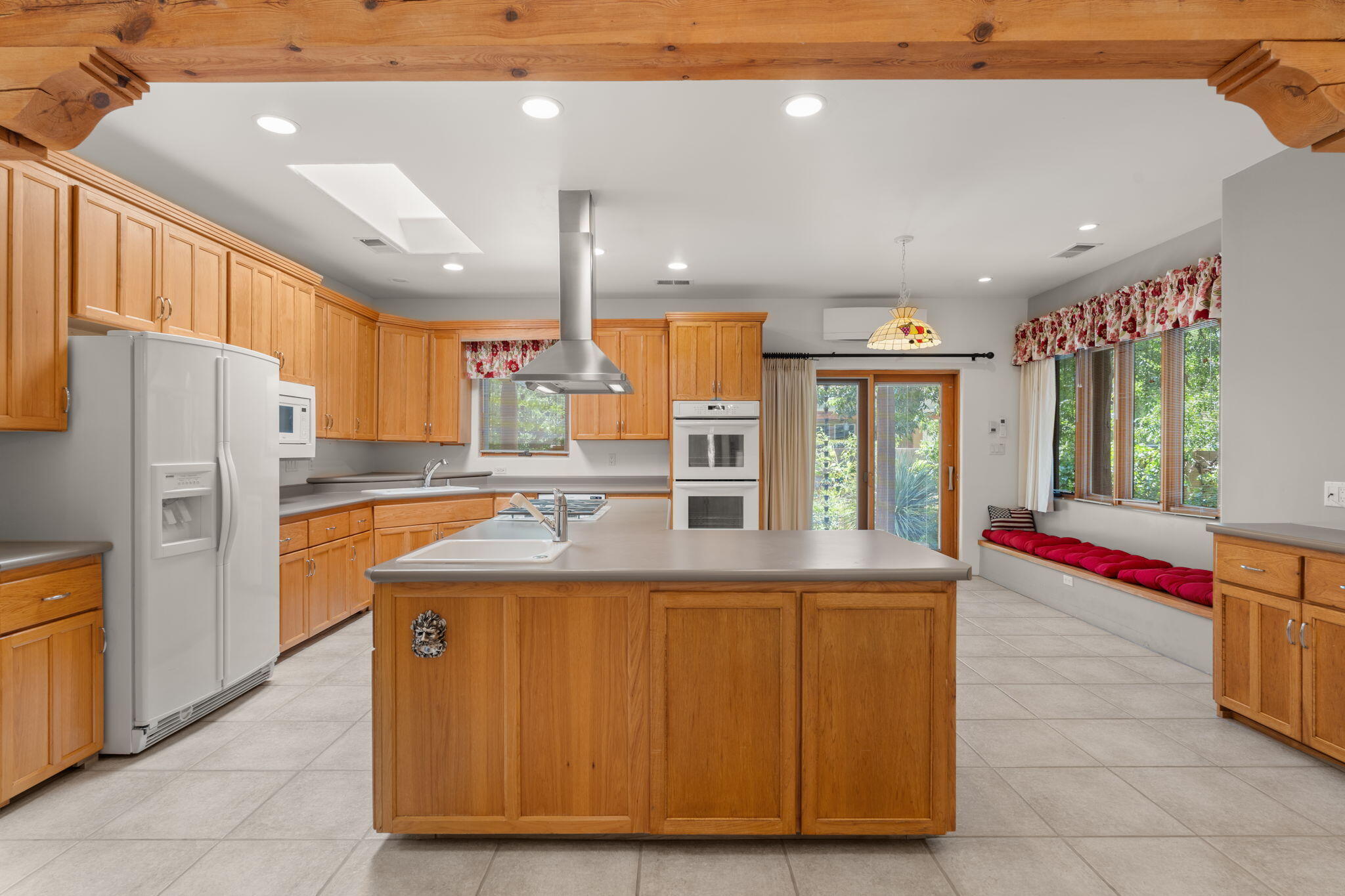 2212 VIA CADIZ Court NW