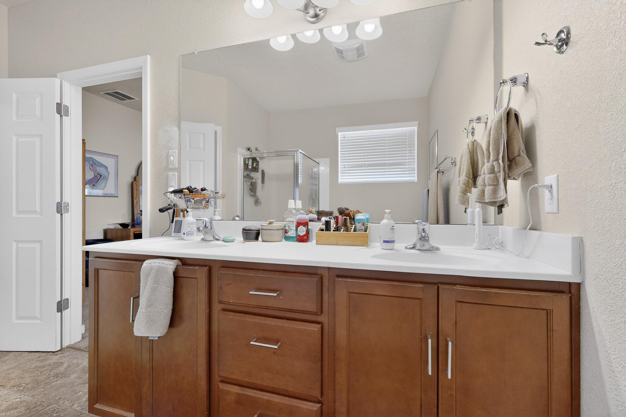 9415 Storm Cloud Avenue NW