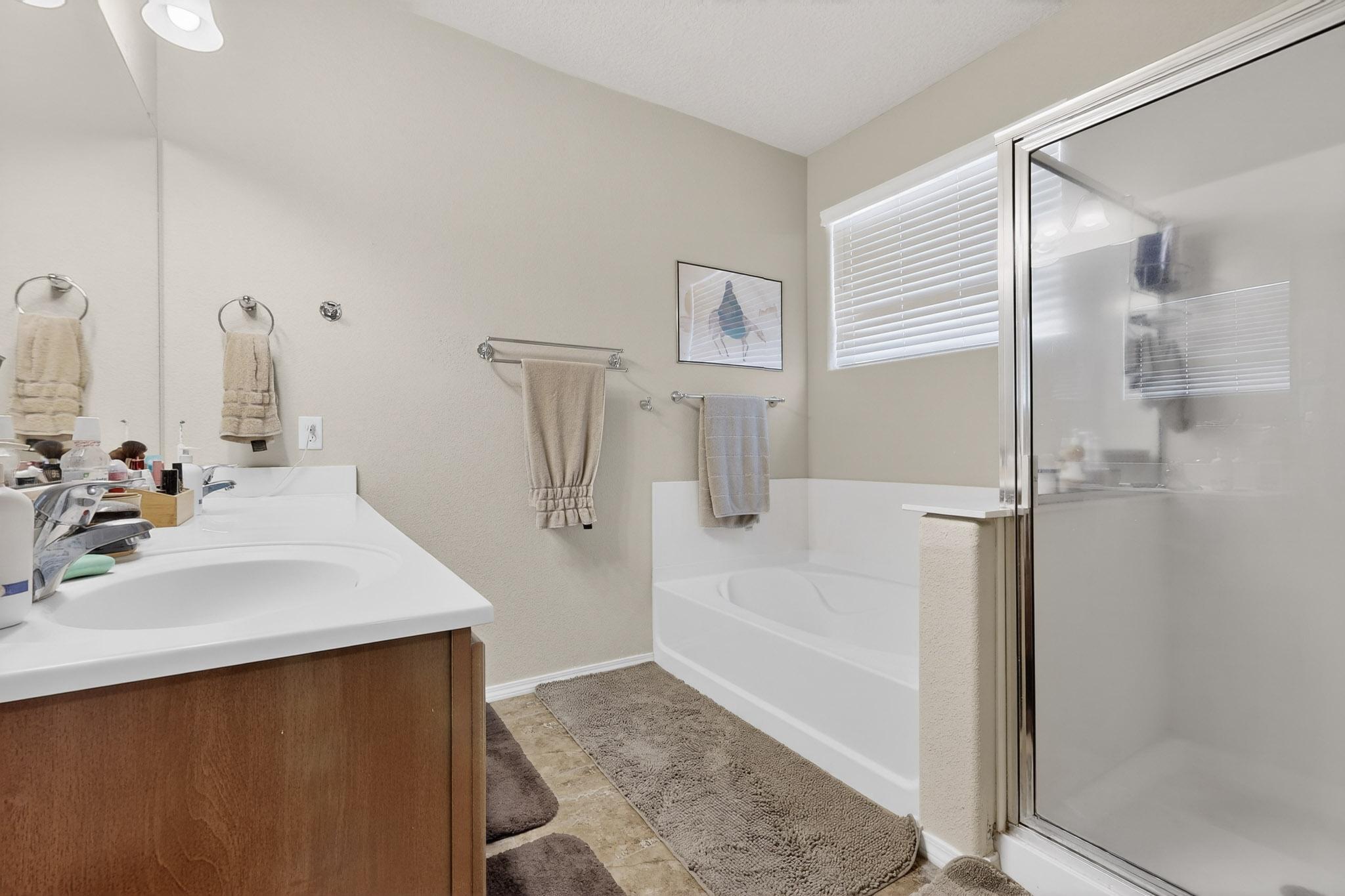 9415 Storm Cloud Avenue NW