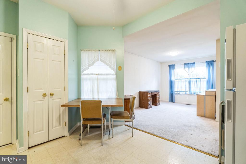 206 HARMONY COURT