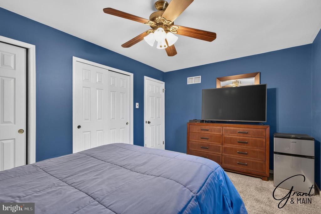 15 BLACK PINE ROAD