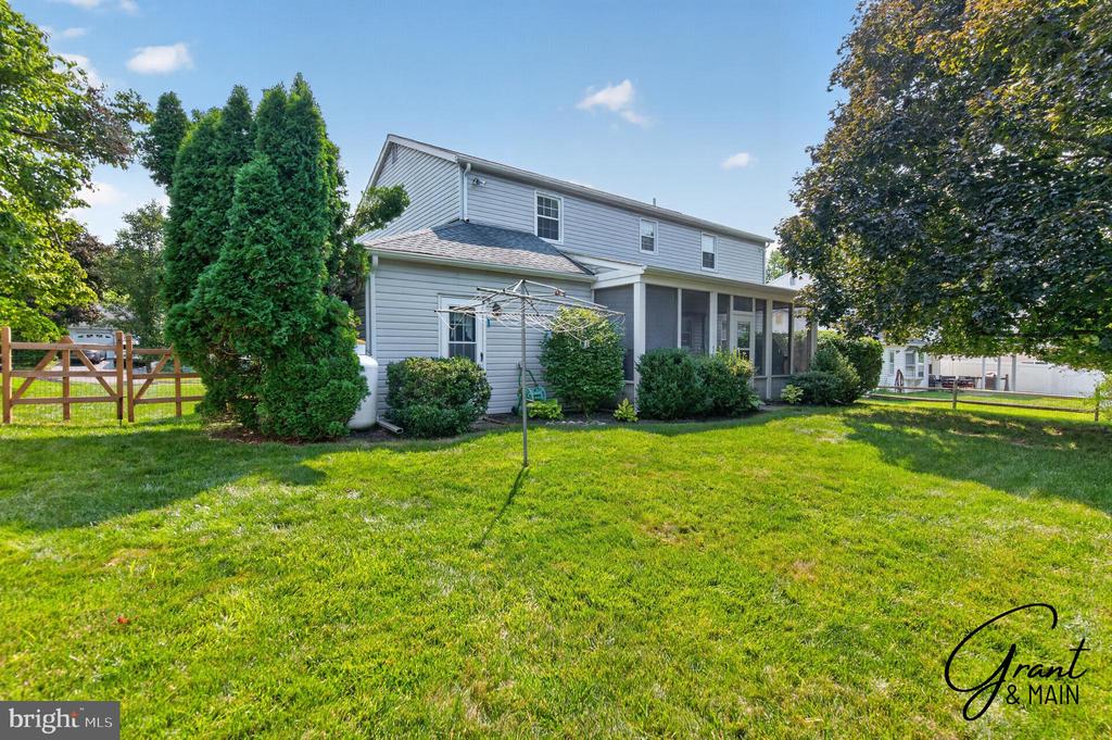 15 BLACK PINE ROAD