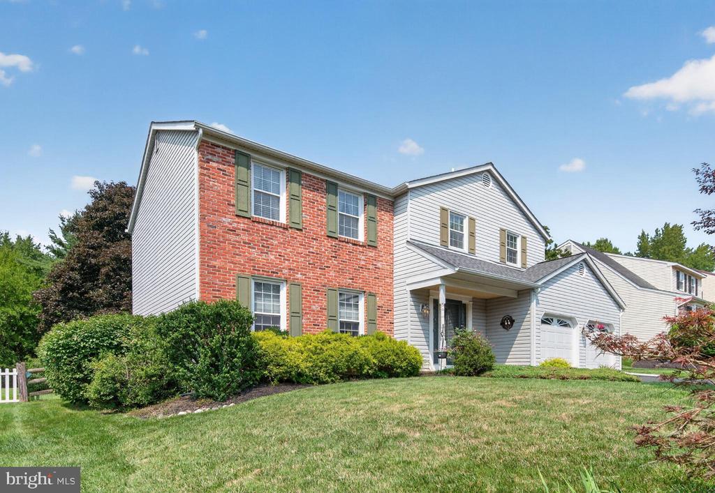 15 BLACK PINE ROAD