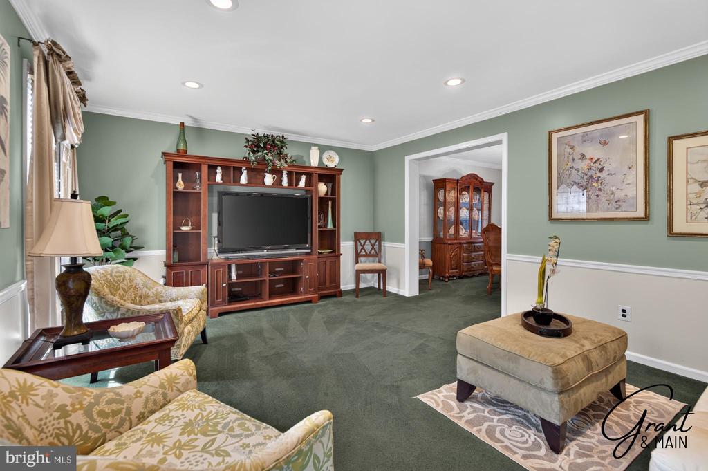 15 BLACK PINE ROAD