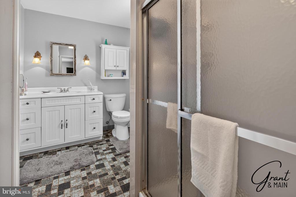 15 BLACK PINE ROAD