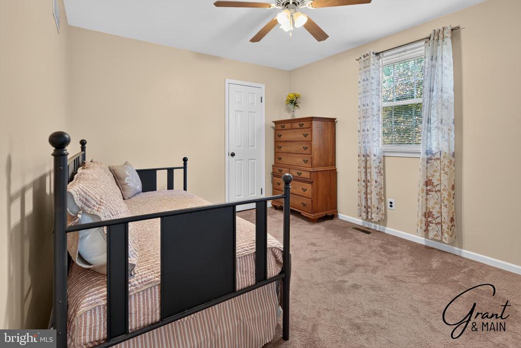 15 BLACK PINE ROAD