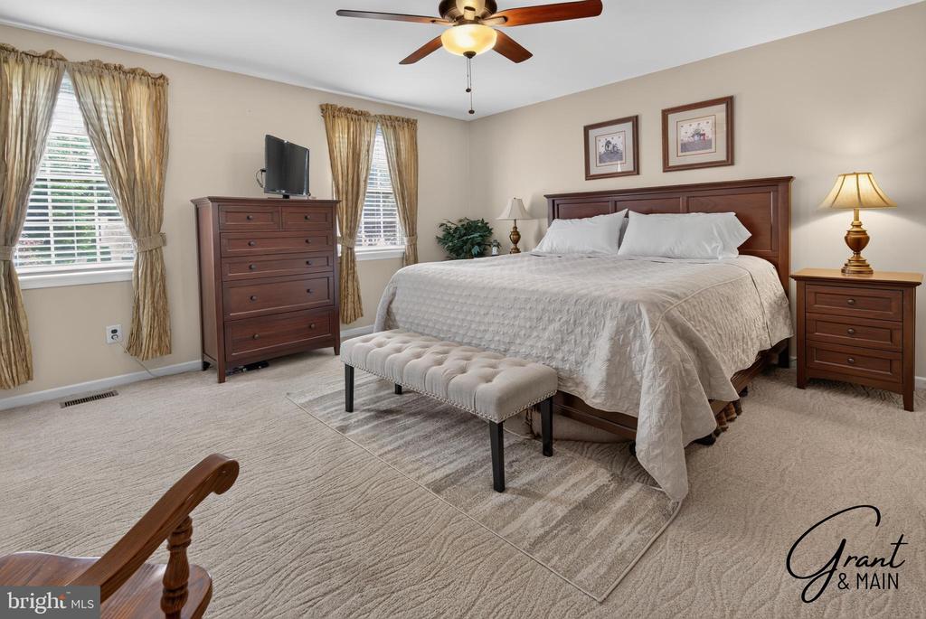 15 BLACK PINE ROAD