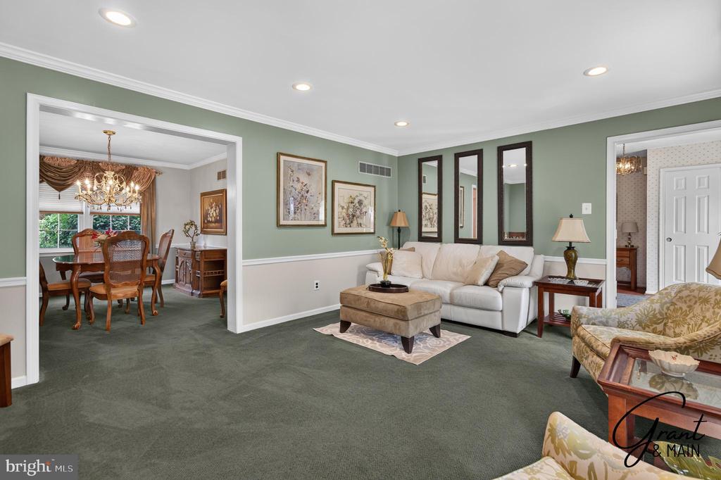 15 BLACK PINE ROAD