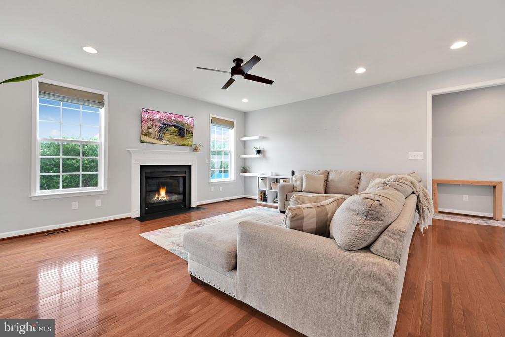 7 DENISE DRIVE