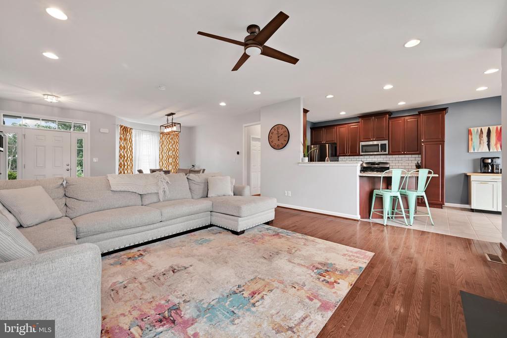 7 DENISE DRIVE