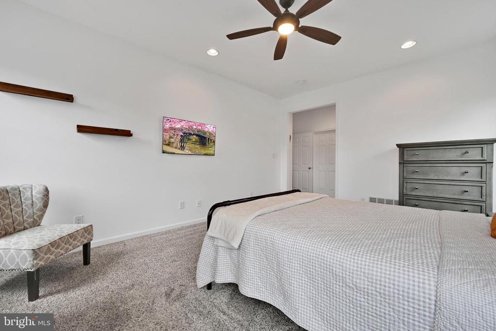 7 DENISE DRIVE