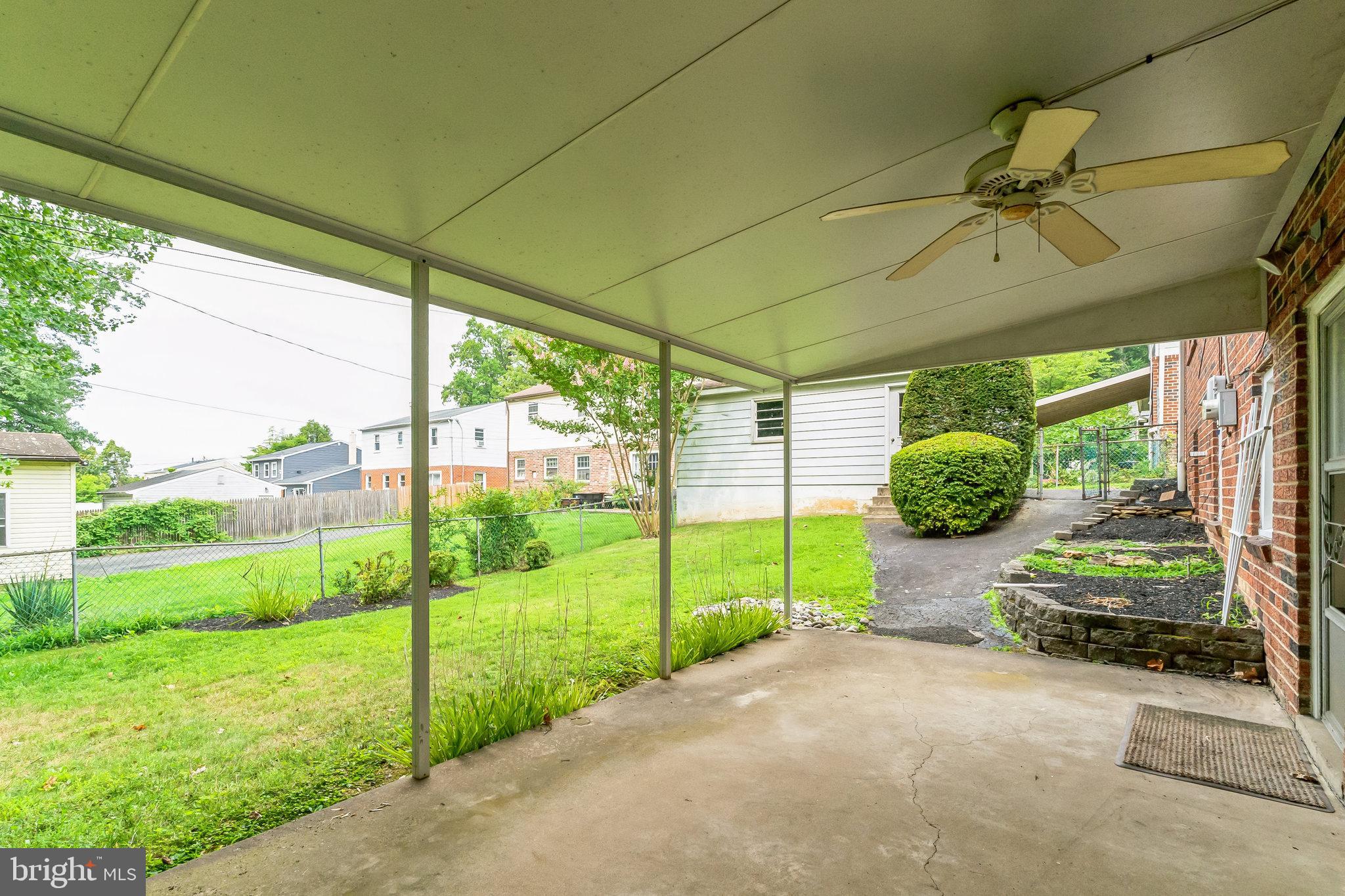 2354 PLEASANT AVENUE