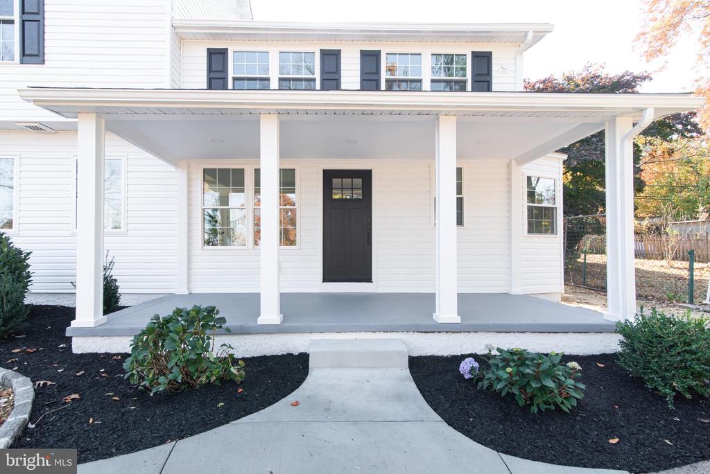 751 EDGE HILL ROAD