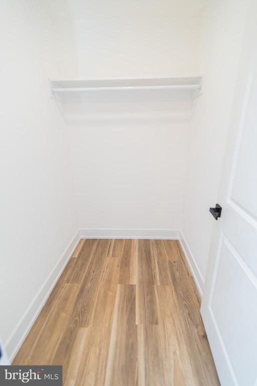 751 EDGE HILL ROAD