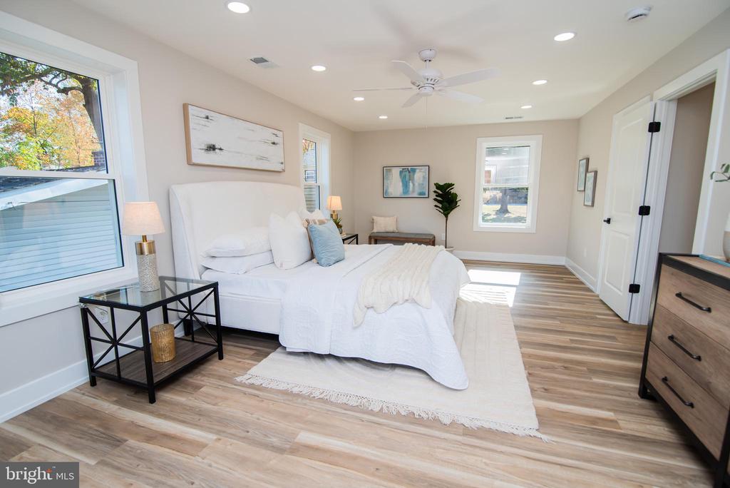 751 EDGE HILL ROAD