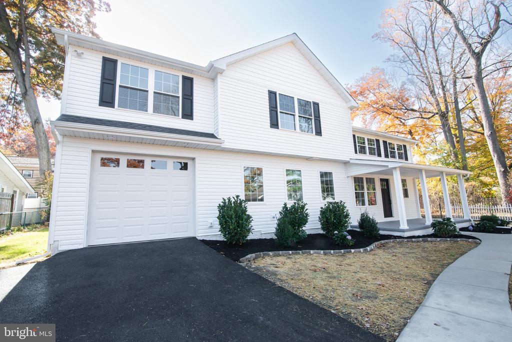 751 EDGE HILL ROAD
